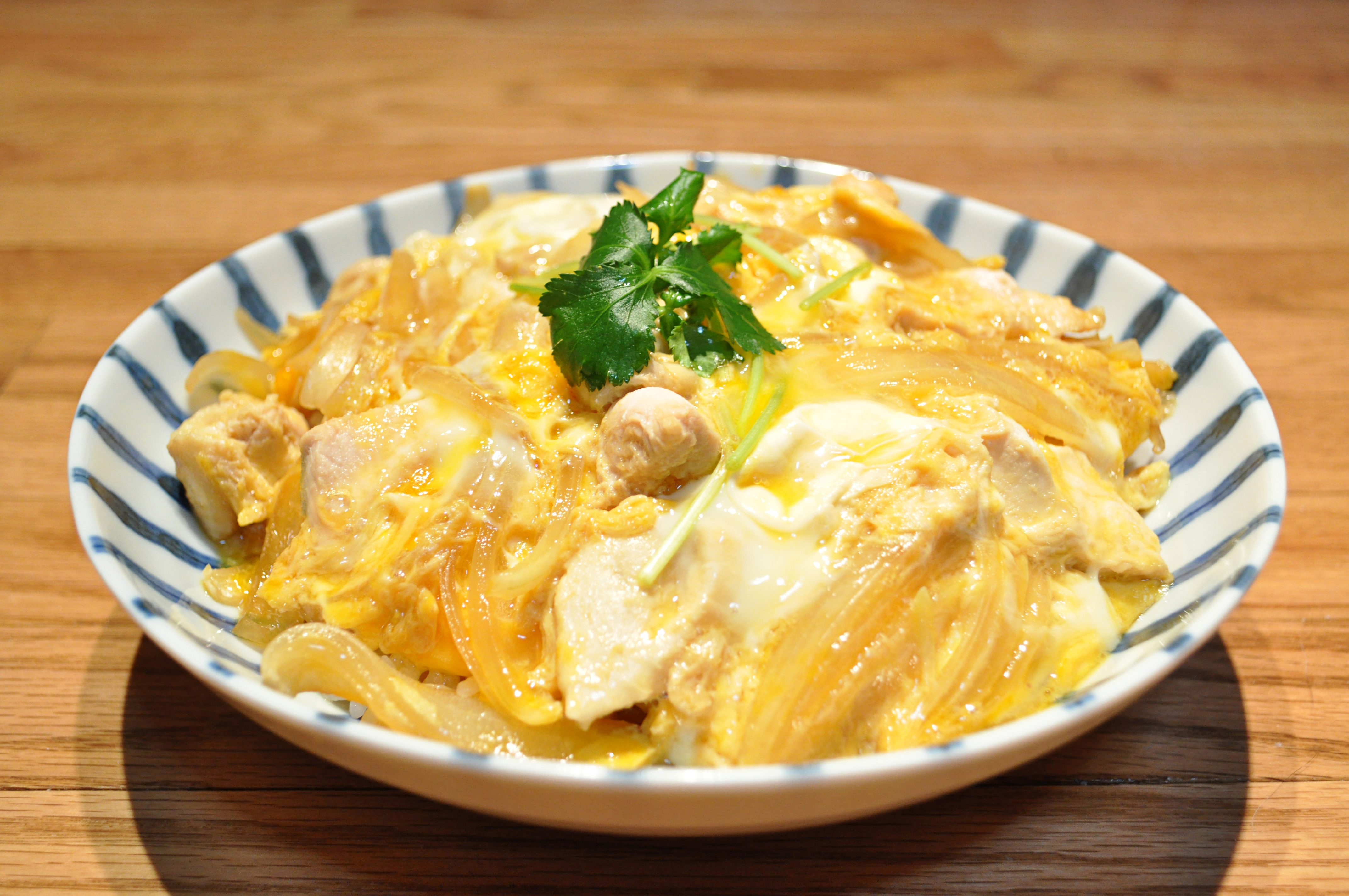 Oyakodon (Japanese Chicken and Egg Rice Bowl)